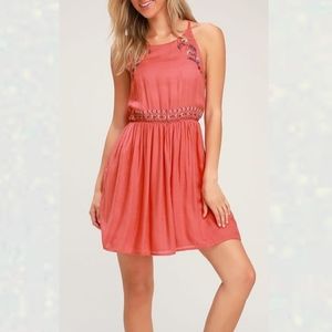 FINAL PRICE🚨 Lulu's Embroidered Dress | S | M